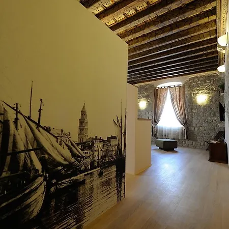 Desiderata Studio شقة سبليت